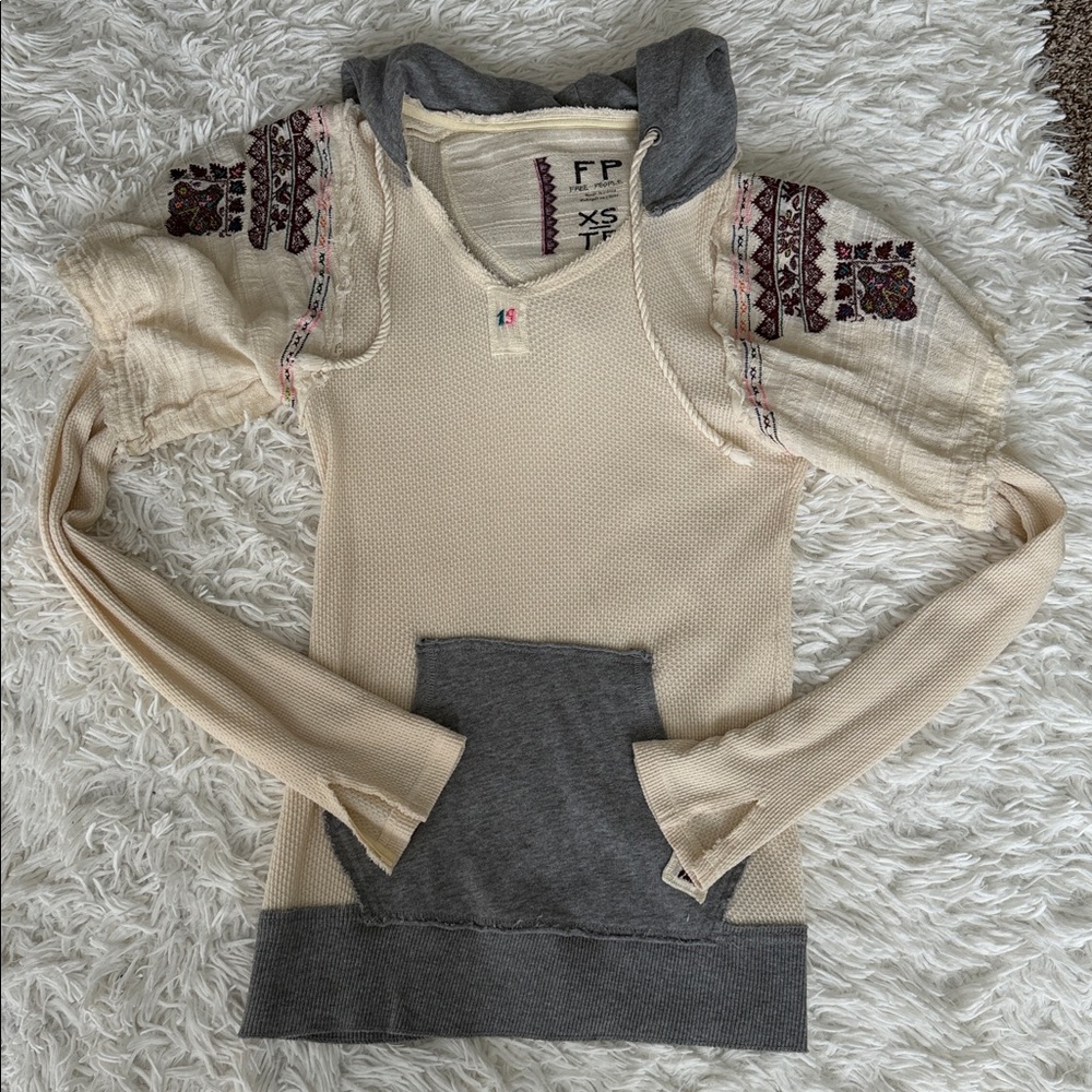Vintage Free People Waffle Knit Embroidered Hoodie Size XS